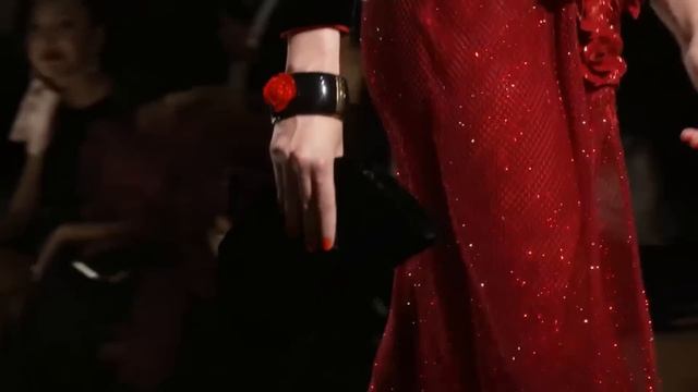 Armani Prive мода Осень Зима 2023/2024 Haute Couture в Париже | Одежда и аксессуары смотреть онлайн