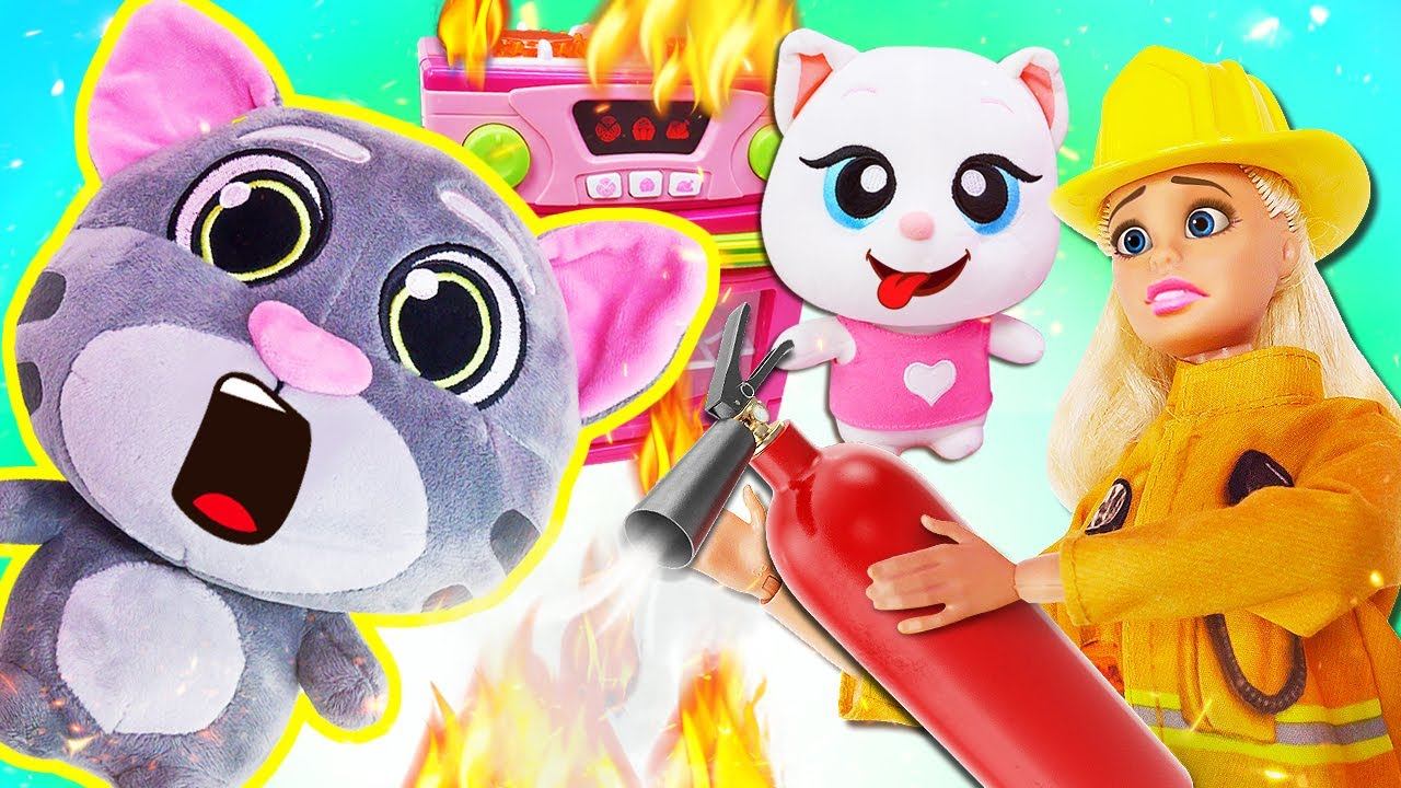 Игрушки из мультфильма Говорящий Том — Испорченный пирог! Видео для детей смотреть онлайн