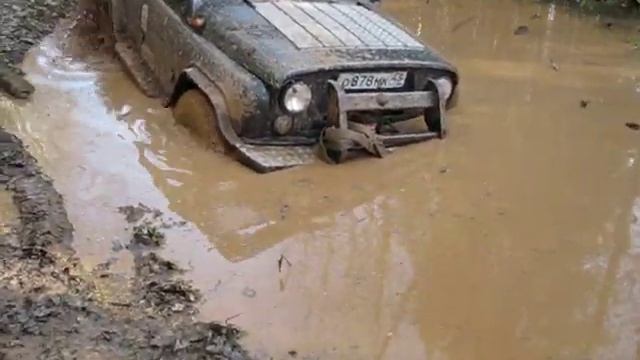уаз и гризли. глубокая лужа смотреть онлайн