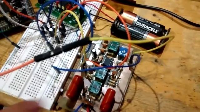 TI MSP432 Launchpad Holter Monitor Part 1 смотреть онлайн