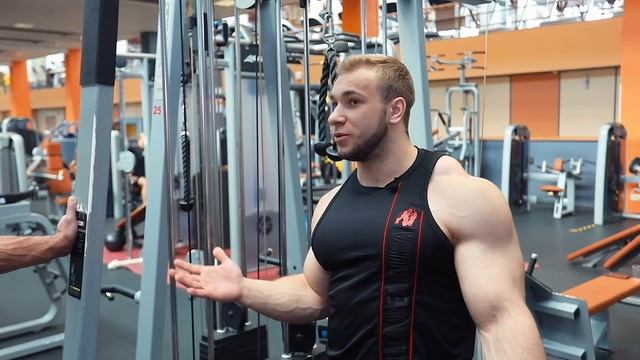 Разговоры о бодибилдинге и жизни, с Виталием Угольниковым Часть 2 смотреть онлайн