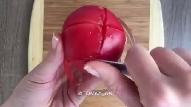 Суп-пюре из баклажанов и красного перца