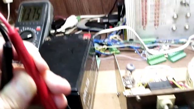 Зарядник 12В на оптотиристоре смотреть онлайн