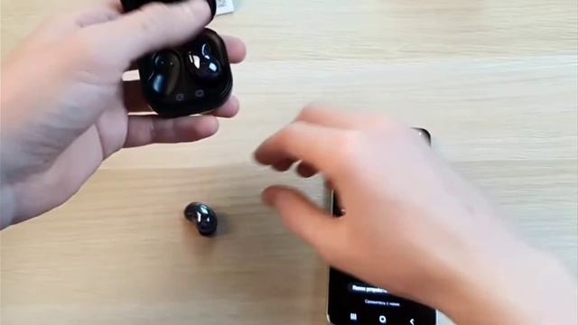 Это наушники Samsung Galaxy BUDS LIVE смотреть онлайн