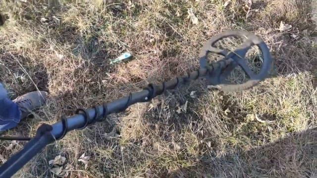 ПРИКОЛЬНЫЙ КОП МЕТАЛЛОИСКАТЕЛЕМ Rutus Argo NE ПО ПОЛЮ! смотреть онлайн