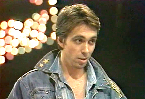 Почему Сергей Курехин считает безумием играть рок в лаптях