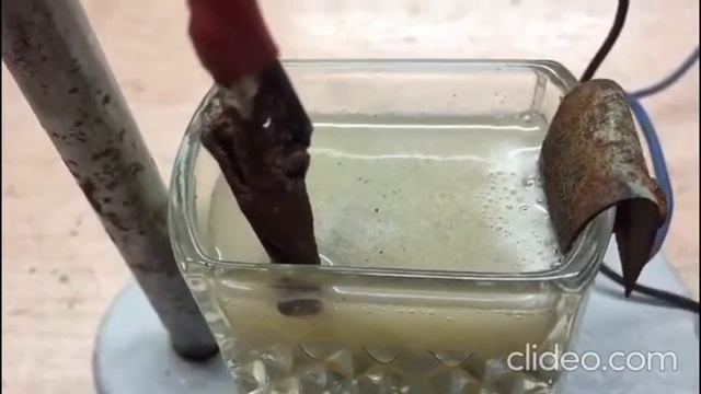 Черный коп. Чистка электролизом смотреть онлайн