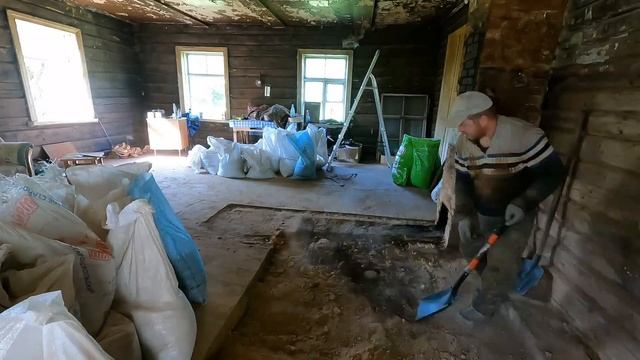 Наконец-то я ее выбросил. Русской печи больше нет. #хочувдеревню #хутор #печь смотреть онлайн