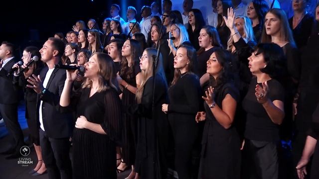 Бог Ты здесь! Ты среди нас | Бог сильный Бог чудотворный | Христианские Песни #LSCchoir