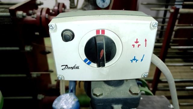 Умирает регулирующий клапан с электроприводом Danfoss смотреть онлайн