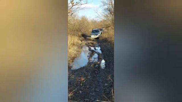 Сузуки Эскудо первого и второго поколения на бездорожье