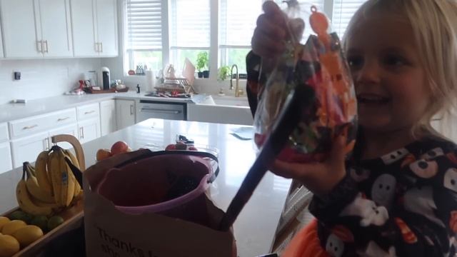 THE DIFFERENCE BETWEEN MOMS AND DADS // DITL OF A FAMILY OF 6 // BEASTON FAMILY VIBES смотреть онлайн