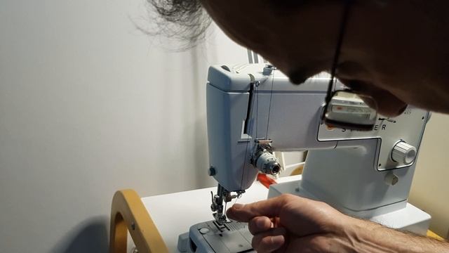 Att Trä En Singer 433