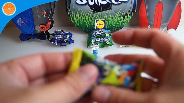 LIDL Stikeez 2016 from Space vs Stikeez Euro Cup 2016 vs Stikeez 2015 Submarine Blue Orange смотреть онлайн