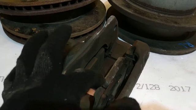 Диски тормозные на Тойоту Камри ACV30. Без выработки! смотреть онлайн