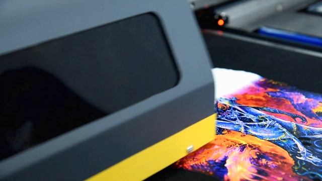 Step16 Dark T shirt printing process - Focus Vega-Jet DTG printer смотреть онлайн