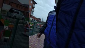 Я же БАТЯ выгоняет нас с площадки