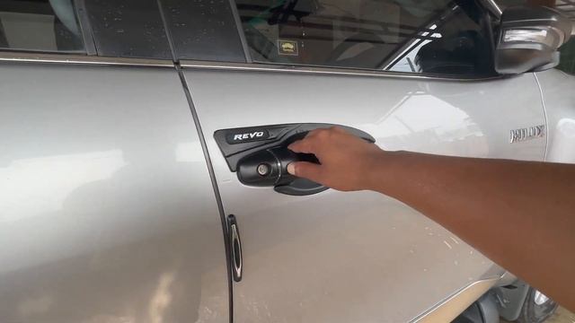 Hetauda Bazar visit to change mobile cover and tempered glass || Toyota Hilux washing at home смотреть онлайн