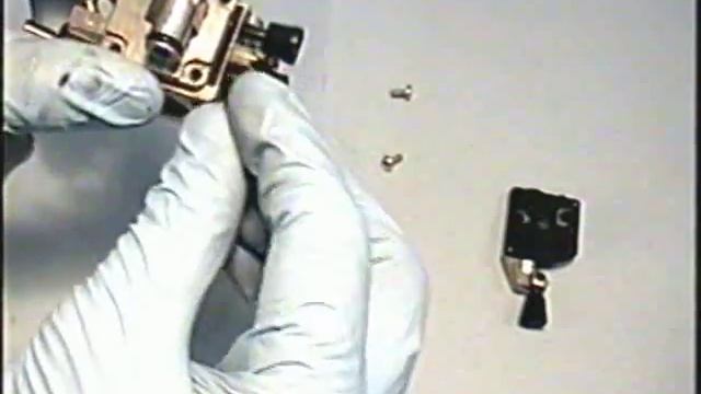 Stihl MS192T Chainsaw Intake Boot Repair Part 2 of 4 смотреть онлайн