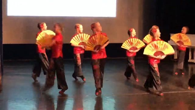 Китайский танец Ника 2019 Локтевцы смотреть онлайн