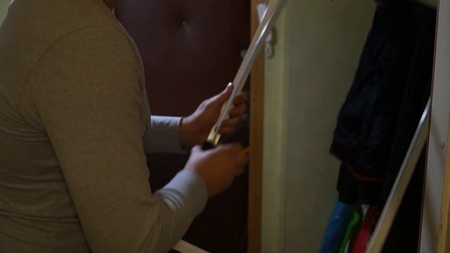 Ремонт окон. Изготовление москитной сетки.