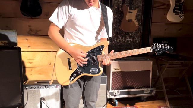 Squier Contemporary Jaguar HH Demo - Sherwood Music смотреть онлайн