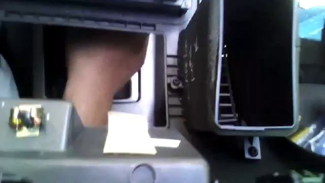 Como quitar un estéreo de agencia NISSAN PATHFINDER 2005 смотреть онлайн