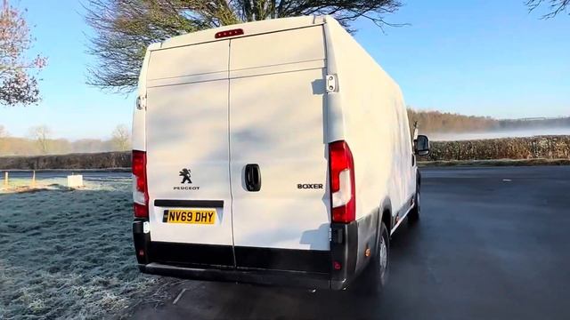 PEUGEOT BOXER PROFESSIONAL 2.2 BLUEHDI 140 435 EXTRA LONG WHEEL BASE (2020 MODEL) SAT NAV - AIR CON смотреть онлайн