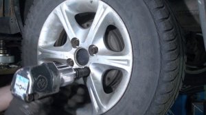 ЗАМЕНА ЗАДНИХ КОЛОДОК. РЕГУЛИРОВКА РУЧНИКА ВАЗ 2110 2111 2112.