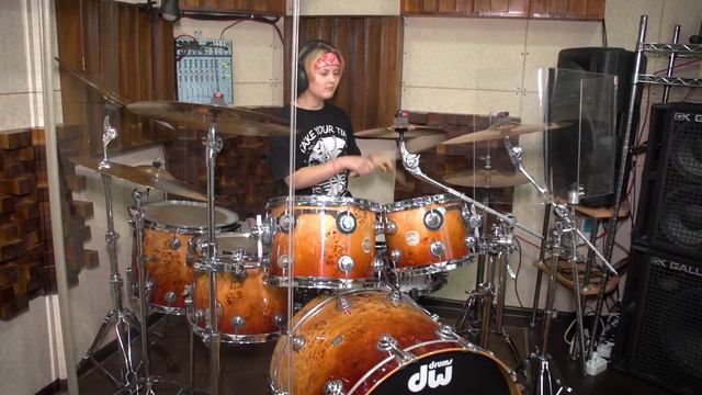 SP Studio Training Process - Praskovaya Pasynkova - Pink - Try - Drum Cover (Sound-Sound Microphone смотреть онлайн