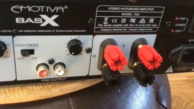 Emotiva BasX TA2 Integrated Amplifier (Receiver?) Review! Great Hifi for Dummies (and Audiophiles)! смотреть онлайн
