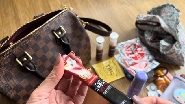 What’s In My Speedy B 25 | Winter Edition ❄️ смотреть онлайн