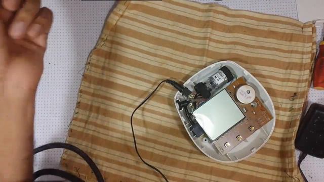 How to open and repair electronic blood pressure/ BP monitoring machine смотреть онлайн