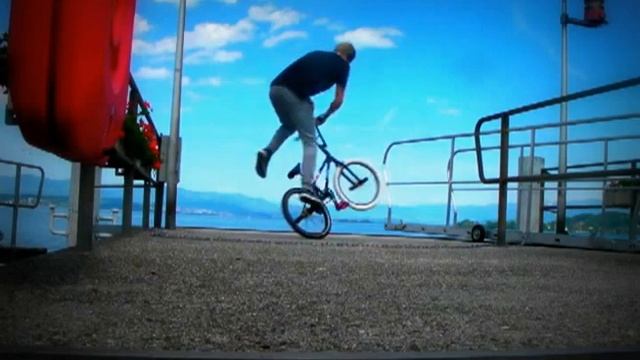 Flatland BMX edit Billy смотреть онлайн