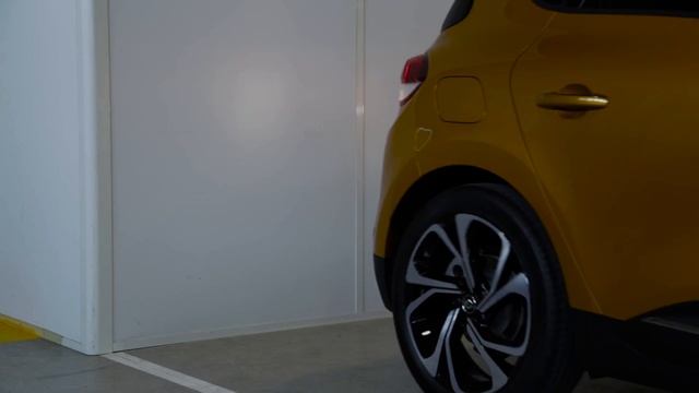 Ayuda Al Aparcamiento De Renault SCENIC 2017