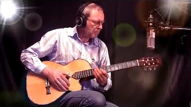 Claes Neeb plays Chinook Winds смотреть онлайн