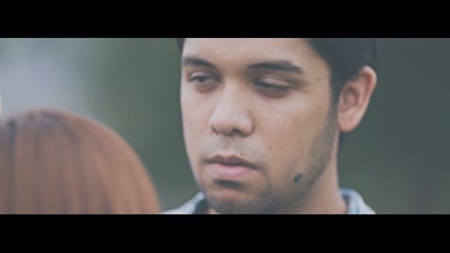 Tired Hearts смотреть онлайн
