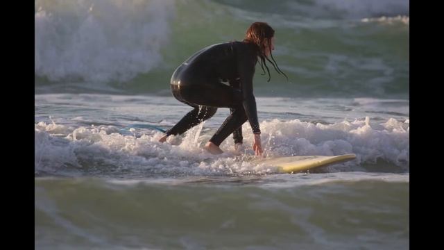 חוגי גלישה במועדון Blue Bay Sup and Surf???♀️?? смотреть онлайн