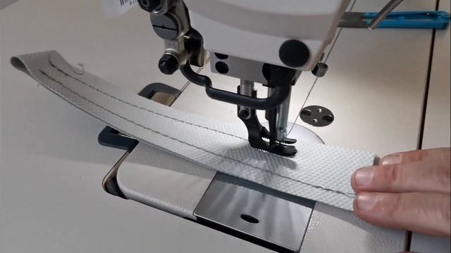 Stebnówka kaletnicza Krafft KF-206H - prezentacja siły wkłucia na materiałach technicznych PCV смотреть онлайн