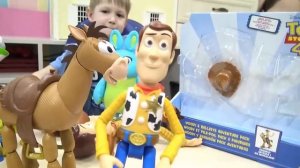 ИСТОРИЯ ИГРУШЕК 4! ВУДИ и БУЛЗАЙ Набор ПРИКЛЮЧЕНИЯ! Старый Вуди знакомится с Новым!