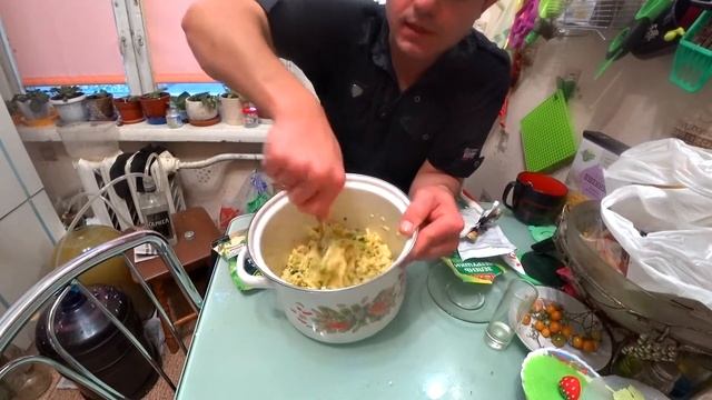 Узбекские лепешки с сыром и зеленью //الكعكات مع الخضر