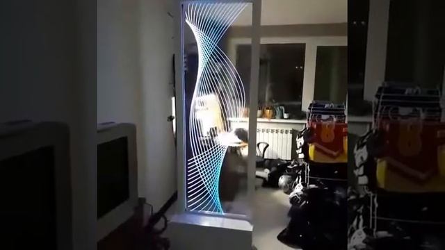 Водопад по стеклу с пескоструйным рисунком и подсветкой смотреть онлайн