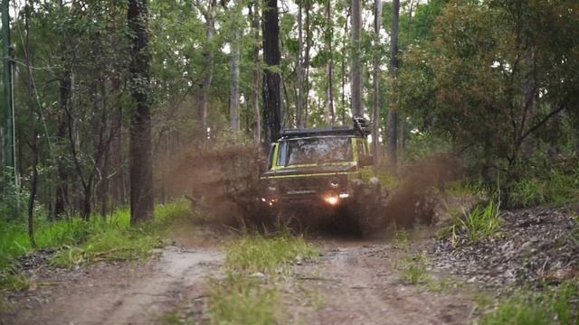 CALIBRE CLUB SUZUKI JIMNY смотреть онлайн