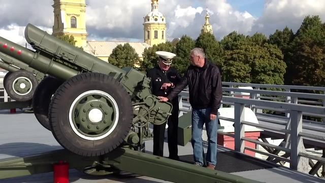 Выстрел из пушки Петропавловской крепости смотреть онлайн