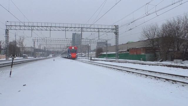 Электропоезд ЭГ2Тв-001 