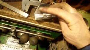 Пружинный отрезной резец для токарного станка тв 4.