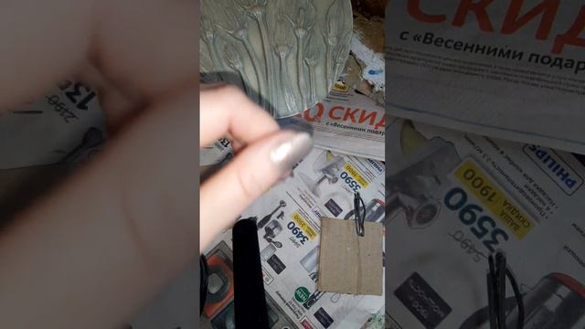 Крючок под картину и барельеф, на бумажные обои в кухню. Нарощенные ногти. смотреть онлайн
