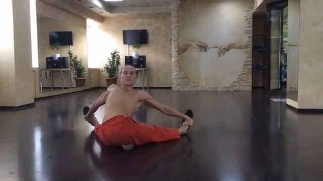 A. KALASHNIKOV. ПРИГЛАШЕНИЕ НА МАСТЕР-КЛАСС 17 СЕНТЯБРЯ В ARTPLAZA [2016] смотреть онлайн