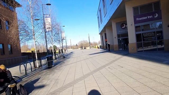 Прогулка до набережной в г.Дерби, Англия. 10/03/23 смотреть онлайн