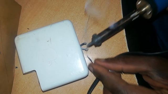 Apple Macbook charger cable replacement. смотреть онлайн